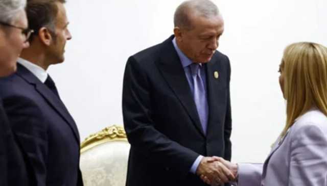 “اگر آپ سگریٹ چھوڑ دیں تو کسی کو بھی قتل کرسکتی ہیں” طیب اردوان کی اطالوی وزیراعظم سے دلچسپ گفتگو وائرل