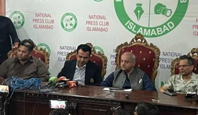 وزیر مملکت طلال چودھری کی نیشنل پریس کلب آمد، پولیس حملے پر معذرت