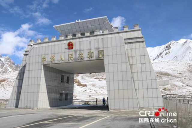 “چین-پاکستان تجارت ‘بادلوں کے سنہری راستے’ میں داخل”