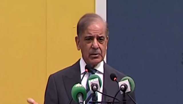 وزیراعظم شہباز شریف نے شالیمار ایکسپریس کی اپ گریڈیشن کے بعد افتتاح کردیا