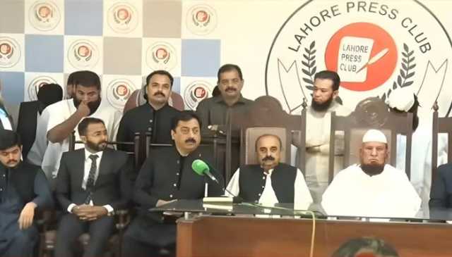 ٹی ایل پی ٹکٹ ہولڈرز کا جماعت سے دستبرداری کا اعلان