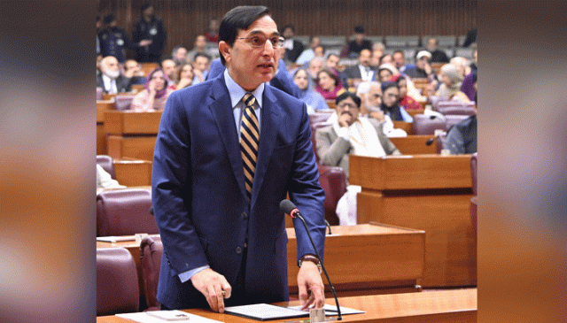 پی ٹی آئی کا قومی اسمبلی میں 27 ویں آئینی ترمیم کے عمل کا حصہ نہ بننے کا اعلان