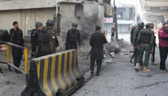 ایف سی ہیڈکوارٹر خودکش دھماکا؛ حملہ آور افغان شہری تھے، نادرا نے تصدیق کردی