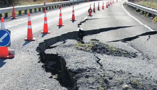 جاپان میں 6.9 شدت کا زلزلہ، سونامی کی وارننگ جاری