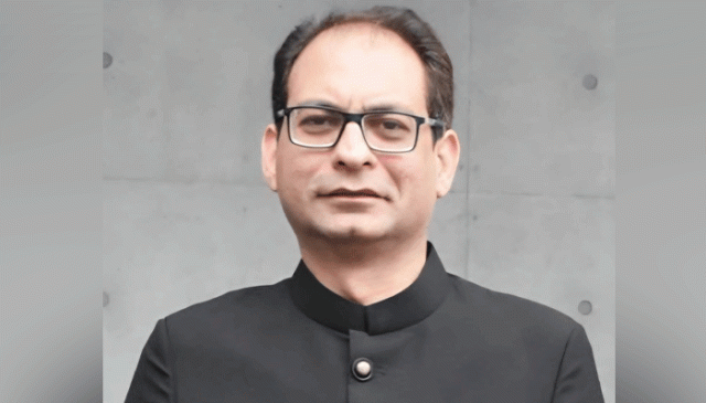 وزارت اطلاعات کے سینئر افسر اشفاق احمد خلیل وفاقی سیکرٹری اطلاعات و نشریات تعینات، نوٹیفیکیشن جاری