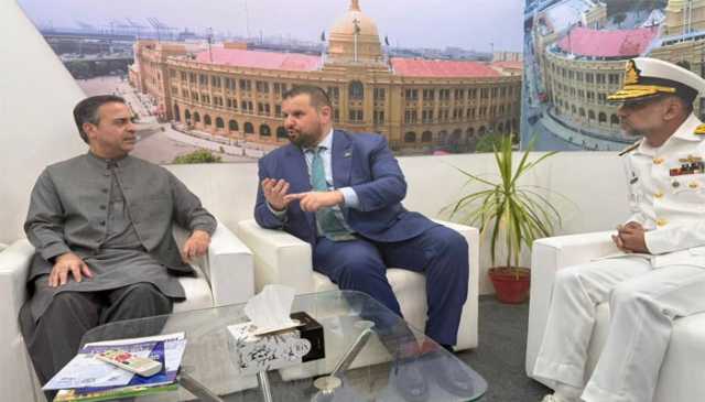 رومانیا کے سفیر کی وفاقی وزیر جنید انور چوہدری اور چیئرمین کراچی پورٹ ٹرسٹ عتیق الرحمن سے ملاقات، دوطرفہ بحری تعاون کو مضبوط بنانے پر اتفاق