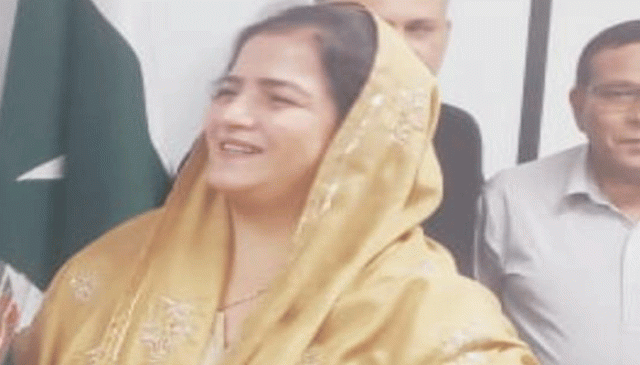 خاتون اقلیتی ڈاکٹر سے بدکلامی، ڈاکٹر رشیدہ سومرو کے خلاف سخت محکمانہ کاروائی کا آغاز