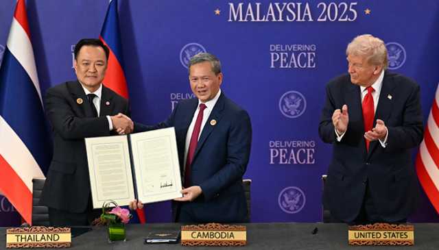تھائی لینڈ نے ٹرمپ کی ثالثی میں کمبوڈیا کے ساتھ طے پانے والا امن معاہدہ معطل کردیا