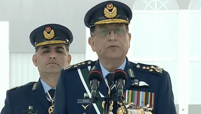 معرکہ حق میں کامیابی بہترین کارکردگی کا مظہر، دشمن پہلے سے زیادہ تیار پائے گا: ایئر چیف