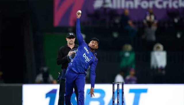 آئی ایل ٹی 20: ایم آئی ایمریٹس نے نائٹ رائیڈرز کو 7 وکٹوں سے شکست دے دی