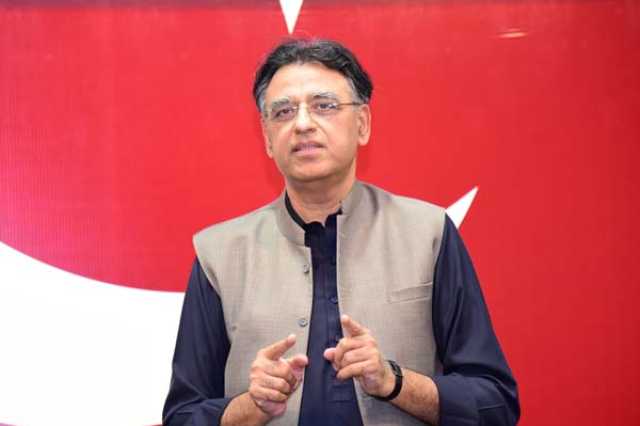 اسد عمر نے بزدار کو وزیراعلیٰ پنجاب بنانے کا تمسخر اڑاتے ہوئے انتہائی غلط فیصلہ قرار دیدیا