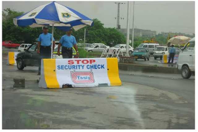 ڈی آئی جی اسلام آباد کا جرائم میں ملوث ہونے پر غیر قانونی مقیم افغانیوں کے خلاف فوری کارروائی کا حکم