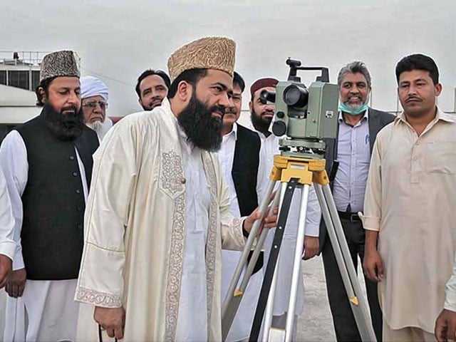 پاکستان میں ذی القعدہ 1446ہجری کا چاند نظر آگیا،یکم ذی القعدہ کل ہوگی