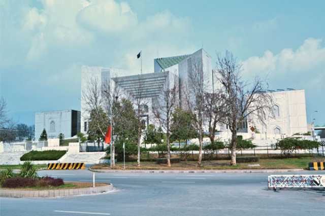 چیف جسٹس کی سربراہی میں بینچ کا بحریہ ٹاؤن کی جائیدادوں کی نیلامی کیخلاف کیس سننے سے انکار