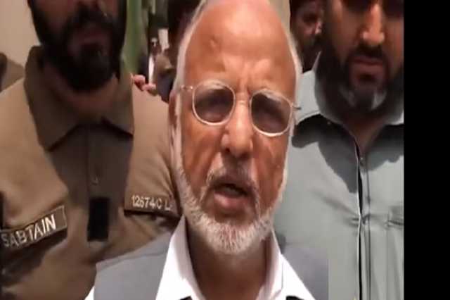 اعجاز چوہدری کیخلاف کیس اتنا ہی مضبوط تھا تو فوجی عدالت میں لے جاتے، سپریم کورٹ