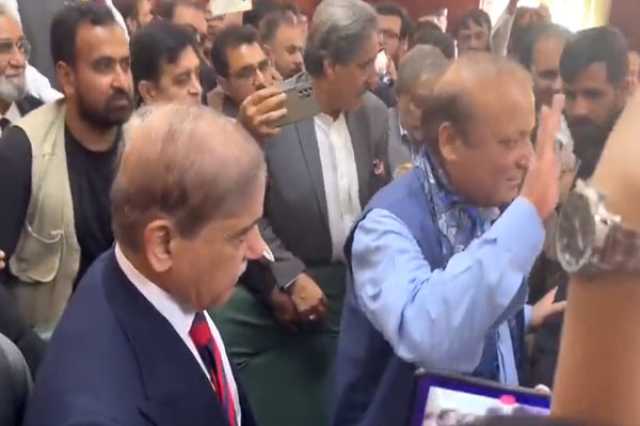 وزیراعظم کی نوازشریف سے ملاقات، خیبر پختونخوا میں سیلابی صورتحال سے آگاہ کیا