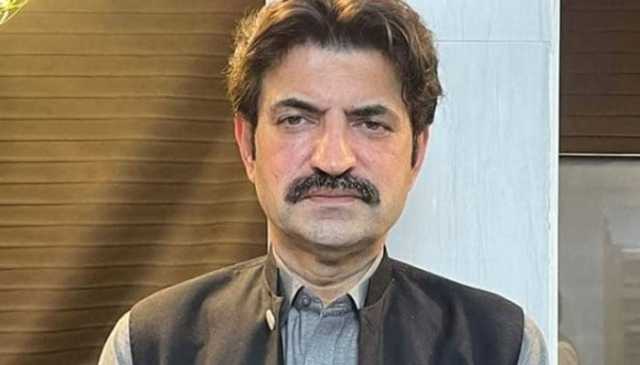 لگتا ہے علی امین گنڈاپور کے گرد گھیرا تنگ کیا جارہا ہے، شیر افضل مروت