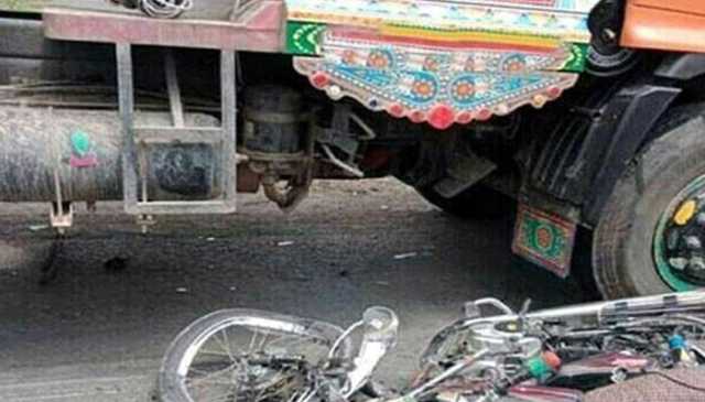 کراچی میں گزشتہ 99 روز میں ہیوی گاڑیوں کی ٹکر سے 78 افراد جاں بحق