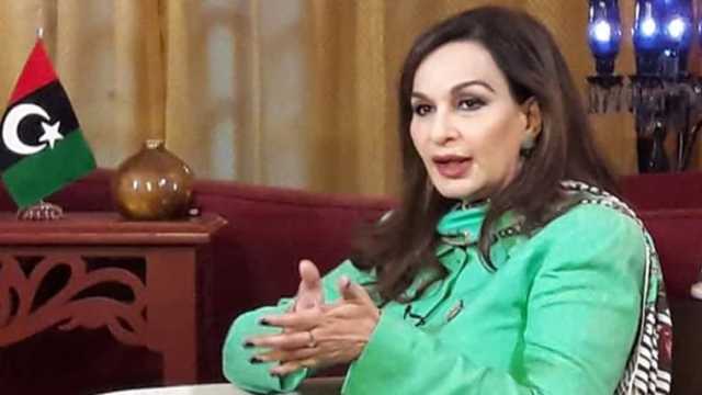 اس سال گرمی کی شدت زیادہ، 3 صوبوں میں پانی کی قلت ہے: سینیٹر شیری رحمٰن