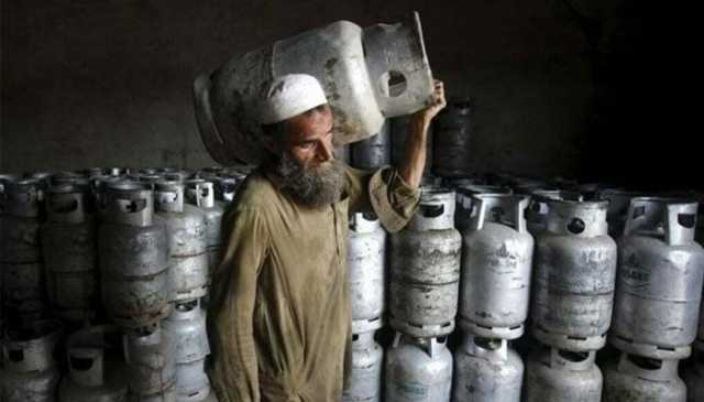ایل پی جی کی فی کلو قیمت 3 روپے 20 پیسے سستی