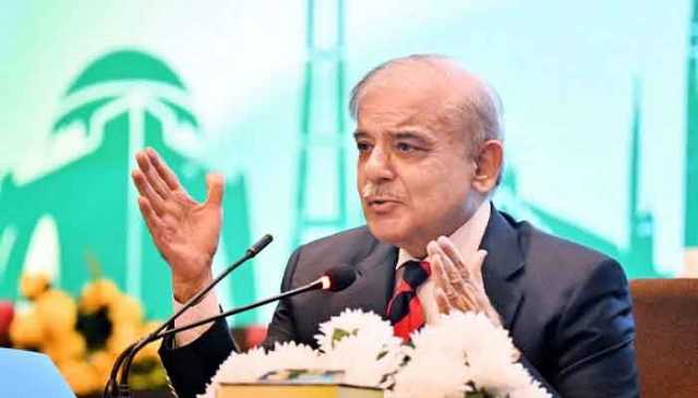 وزیرِ اعظم کی دیامر بھاشا ڈیم جیسے منصوبوں کو مکمل کرنیکی ہدایت
