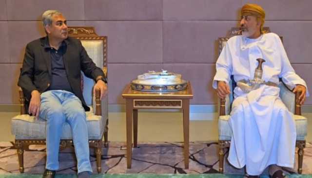 وزیر داخلہ محسن نقوی مسقط پہنچ گئے، سیکریٹری داخلہ سے ملاقات