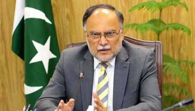 جو نفرت پھیلاتا ہے وہ پاکستان کے نظریے کا دشمن ہے: احسن اقبال