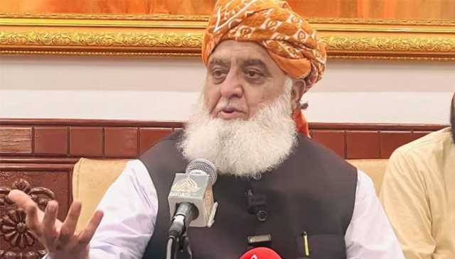 بھارت نے بزدلی کا مظاہرہ کرکے آبادی کو نشانہ بنایا، فضل الرحمان
