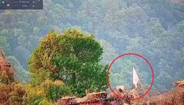 پاک فوج کا جواب، بھارتی فوج نے لیپا سیکٹر کی پوسٹ وانجل فارورڈ پر بھی سفید جھنڈا لہرا دیا