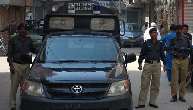 حیدرآباد: فائرنگ سے بیٹا، باپ، نانا زخمی، والدہ جاں بحق