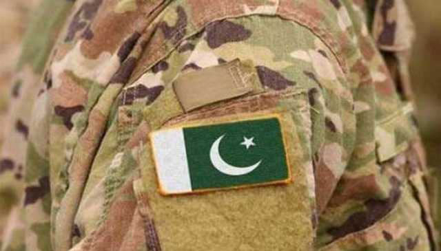 پاک فوج نے کراچی کےرہائشی ننھے عثمان عقیل کی خواہش پوری کردی,