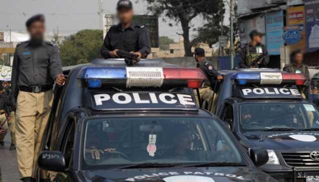سندھ: پولیس کا ڈاکوؤں کیخلاف آپریشن، 12 مغوی بازیاب