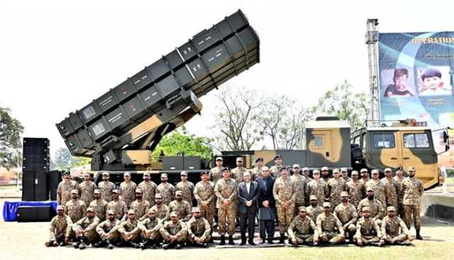 تاریخ گواہ رہے گی چند گھنٹوں میں مسلح افواج نے دشمن کو پسپا کیا، صدر آصف زرداری