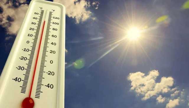 ملک کے بیشتر حصوں میں شدید گرمی برقرار، لاہور میں آج 42 ڈگری کی توقع