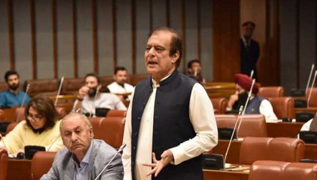 بھارتی حملے کے بعد خطرات رکے نہیں، مزید بڑھ گئے، شبلی فراز