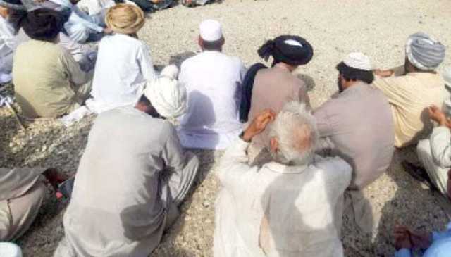 ڈیرہ غازی خان: خاتون سے تعلقات کا الزام، جرگہ کے حکم پر ملزم کو پانی میں ڈبونے پر زندہ نکل آیا