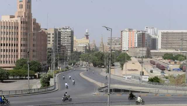 کراچی: آج بھی موسم گرم و مرطوب رہنے کا امکان