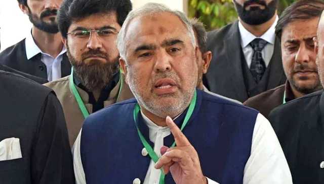 اسپیکر قومی اسمبلی کے خلاف تحریک عدم اعتماد لانے کا کوئی فیصلہ نہیں کیا: اسد قیصر