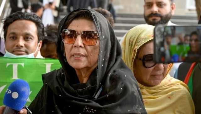 بتائیں بانی پی ٹی آئی کیا چیز چھوڑیں تو آپ اسے رہا کریں گے: علیمہ خان