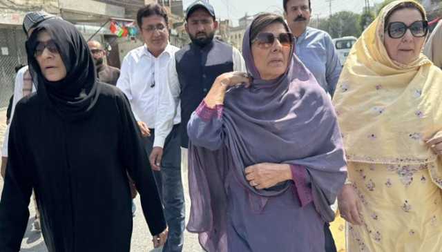 عمران خان سے ملاقات کیلئے تینوں بہنیں اڈیالہ جیل پہنچ گئیں