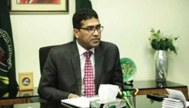 جعلی مشروبات کا کاروبار عام، 25 ہزار جعلی مشروبات تلف کرچکے ہیں: عاصم جاوید