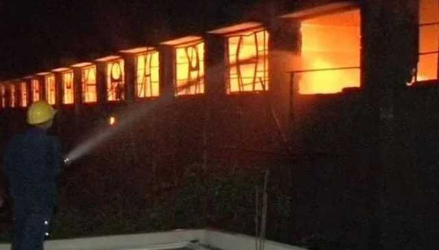 کراچی: فیکٹریوں میں لگی آگ پر 30 گھنٹے بعد بھی قابو نہ پایا جاسکا