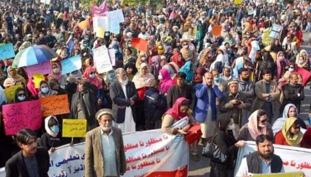 گلگت: اساتذہ کا احتجاجی دھرنا 18ویں روز بھی جاری