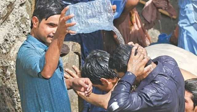 ملک بھر میں گرمی زوروں پر، لاہور اور پنڈی میں گرمی کی شدت ملتان سے بھی زیادہ