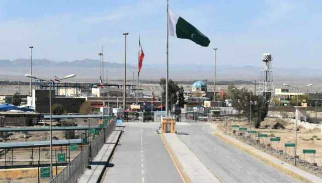 پاکستان کا ایران سے غیر ضروری سفارتی عملے کے انخلاء کا فیصلہ