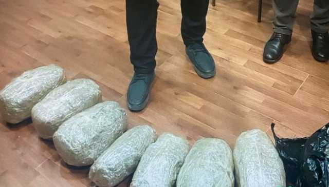 بلوچستان: 12 کلو چرس برآمد، خاتون سمیت 2 ملزمان گرفتار
