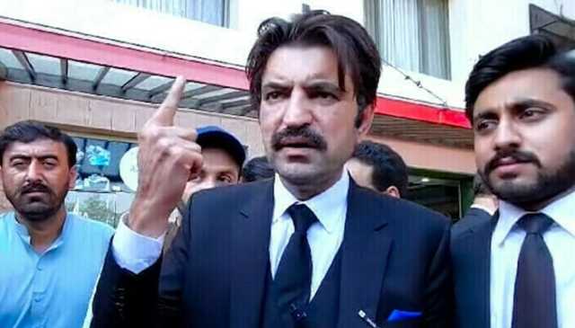 بانی پی ٹی آئی نے مشرق وسطیٰ میں صیہونی طاقت کی مذمّت کی ہے، شیر افضل مروت