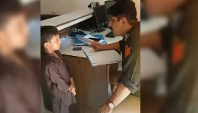 حیدرآباد میں7 سالہ بچے کی تھانے جا کر محلے کی خواتین کی شکایت