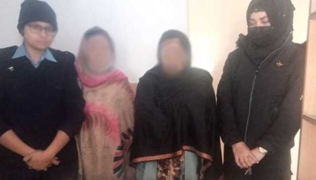 لاہور: شاپنگ کے دوران وارداتیں کرنیوالی 2 خواتین ساتھی سمیت گرفتار