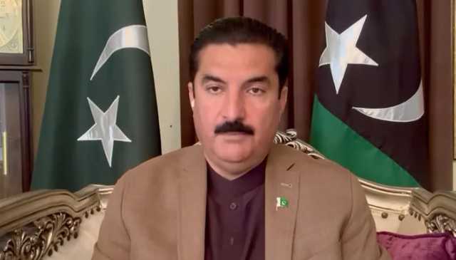 مسائل کے حل کیلئے پنجاب یا سندھ سے کوئی مسیحا نہیں آئے گا: گورنر خیبر پختونخوا فیصل کریم